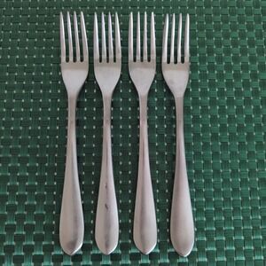 Robert Welch FLUTE Salad Forks Set Lot of 4 Stainless 18/10 Satin Pointed Tip
